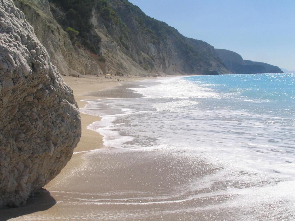 Averto House Lefkada ภายนอก รูปภาพ